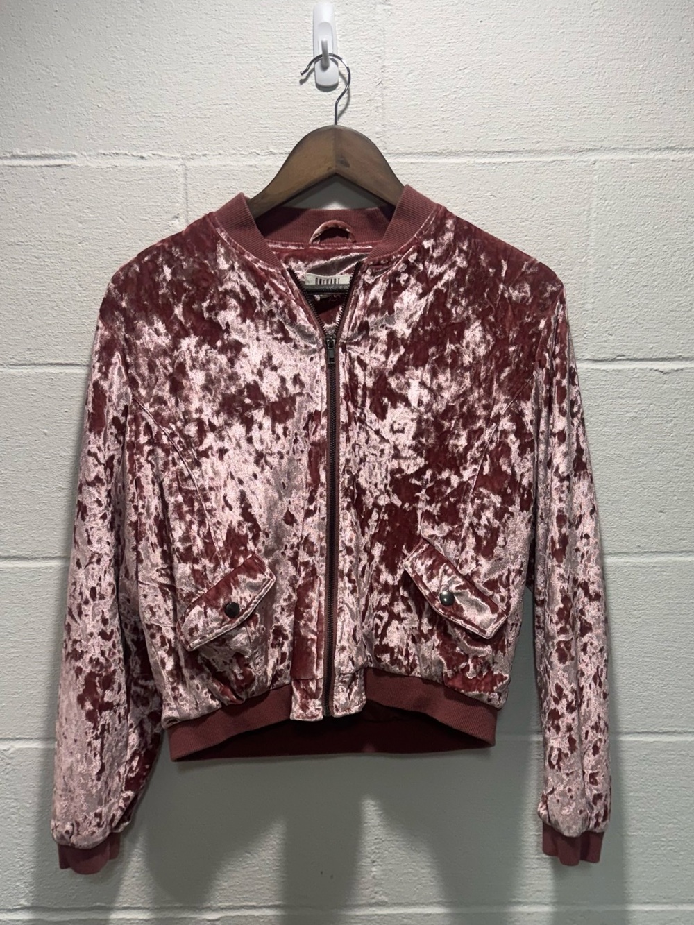 One Hart Crushed Velvet Bomber Jacket Mauve Size L